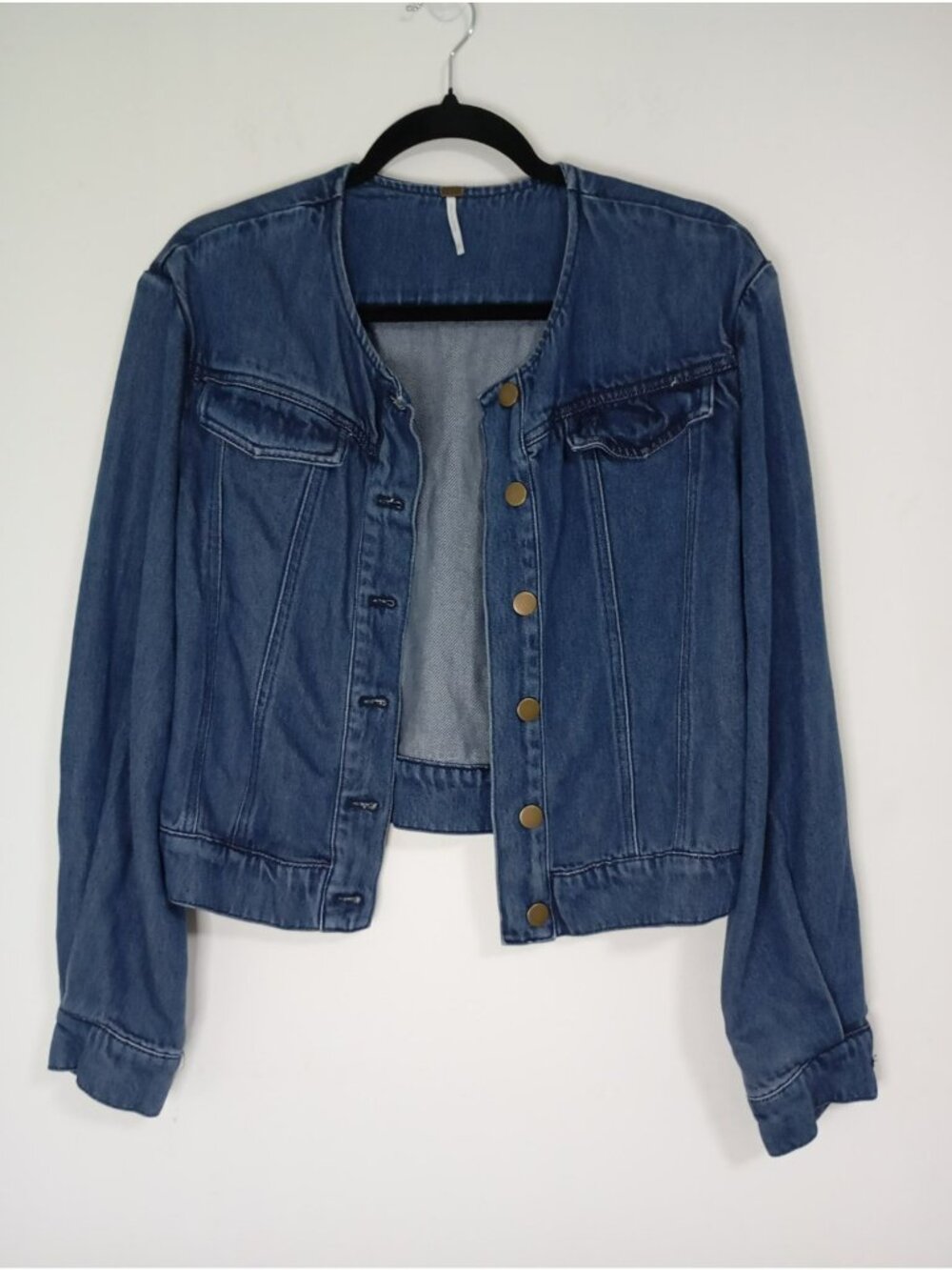 YFB Womens Medium Denim Jacket Snap Button Closure Front Pockets Classic Blue